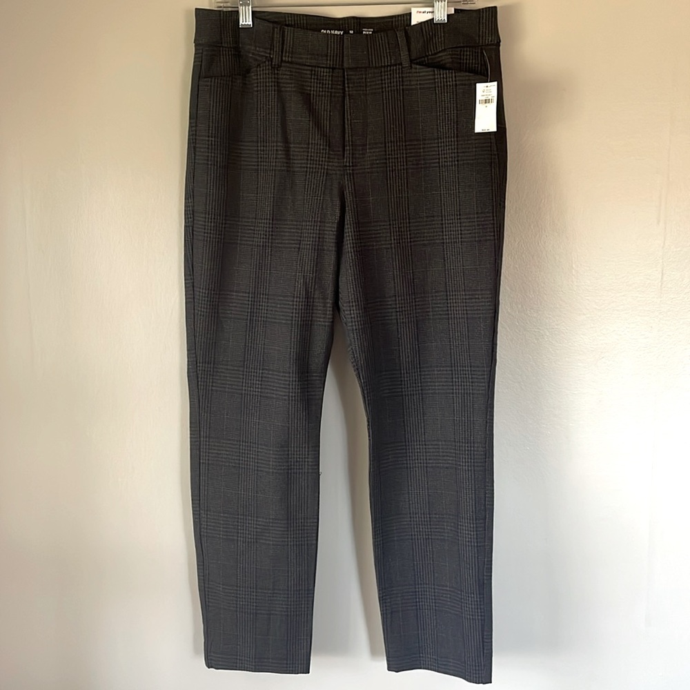 Old Navy NWT - High-Rise Pixie Ankle fit plaid dress pants - size 12